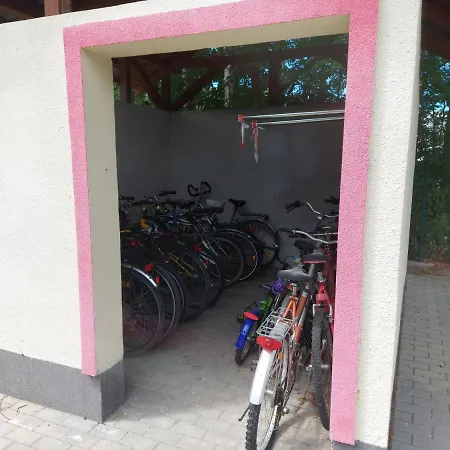 Z Tarasami Miętowy Spokój 15 Romantyczna Szarość 16 Niebieska Elegancja 17 Maksymalnie Dla 6 Osób Apartamento *