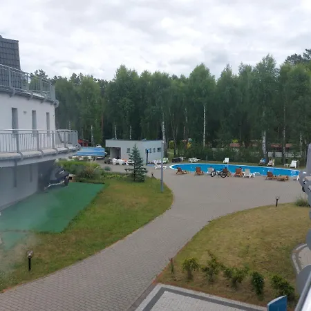 Z Tarasami Miętowy Spokój 15 Romantyczna Szarość 16 Niebieska Elegancja 17 Maksymalnie Dla 6 Osób *